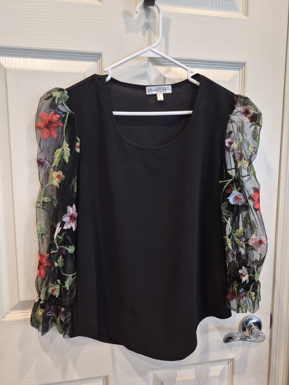 5/25 Stem & Wine Black Top with Red & Green Floral Sheer Sleeves